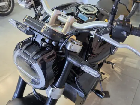 HONDA CB 1000 R ABS, Foto 13