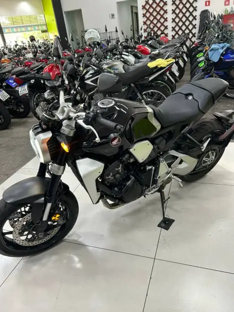 HONDA CB 1000 R ABS, Foto 2
