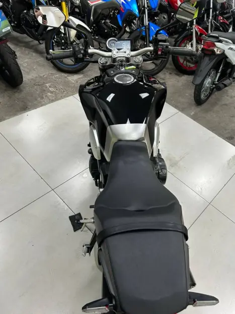 HONDA CB 1000 R ABS, Foto 5
