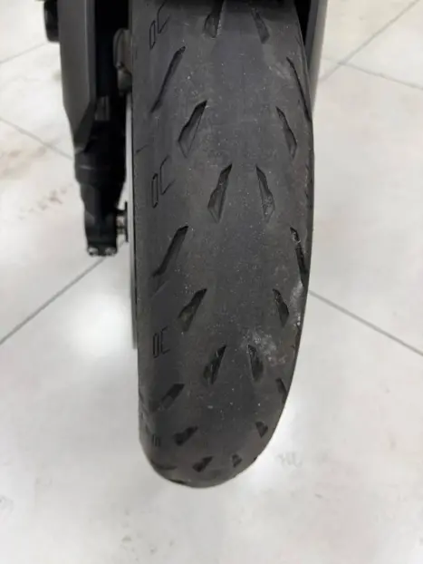 HONDA CB 1000 R ABS, Foto 4