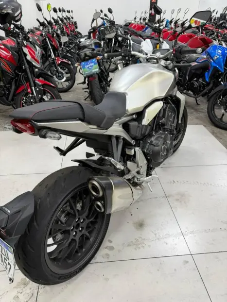 HONDA CB 1000 R ABS, Foto 15