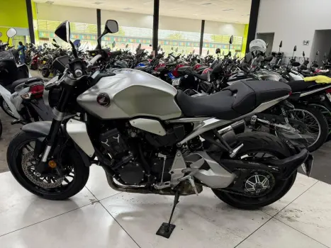HONDA CB 1000 R ABS, Foto 17