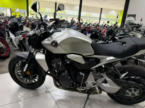 HONDA CB 1000 R ABS, Foto 18
