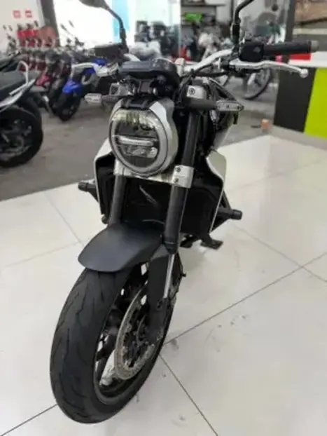 HONDA CB 1000 R ABS, Foto 6