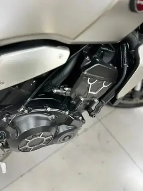 HONDA CB 1000 R ABS, Foto 4