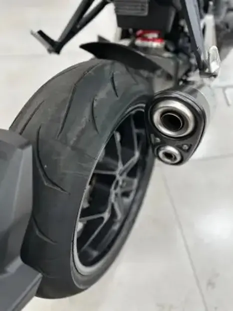 HONDA CB 1000 R ABS, Foto 4