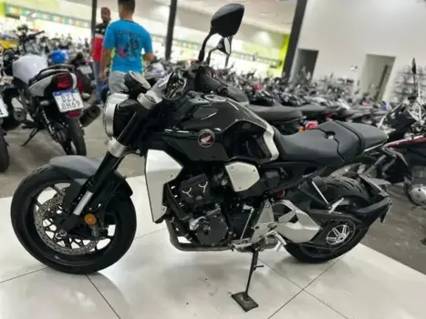 HONDA CB 1000 R ABS, Foto 11