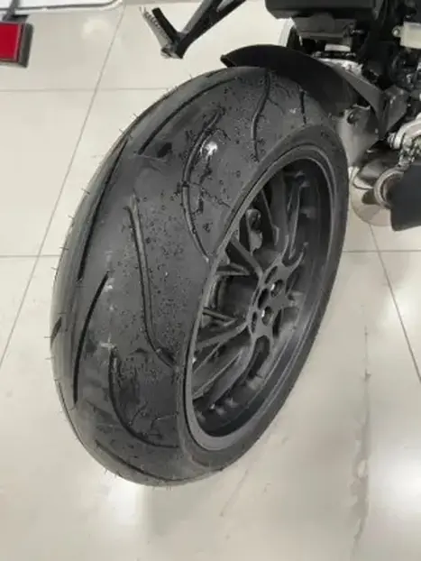 HONDA CB 1000 R ABS, Foto 3