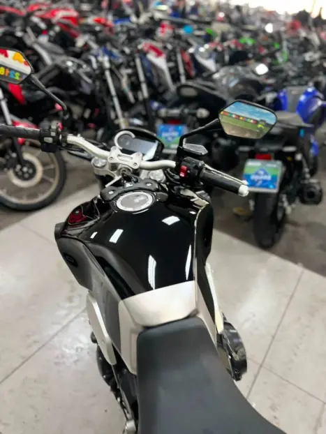 HONDA CB 1000 R ABS, Foto 13