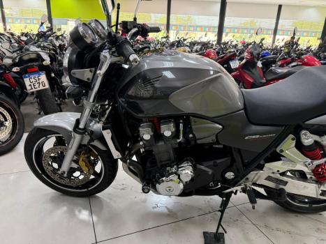 HONDA CB 1300 SUPER FOUR, Foto 8