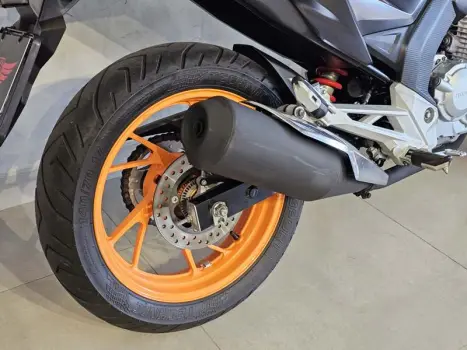 HONDA CB 250 F Twister FLEXONE, Foto 13 HONDA CB 250 F Twister FLEXONE, Foto 13