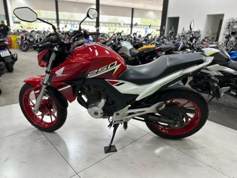 HONDA CB 250 F Twister , Foto 11