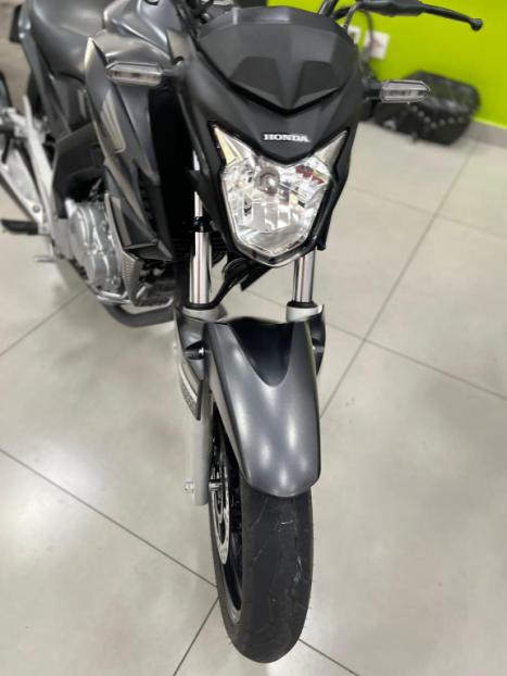 HONDA CB 250 F Twister FLEXONE, Foto 3