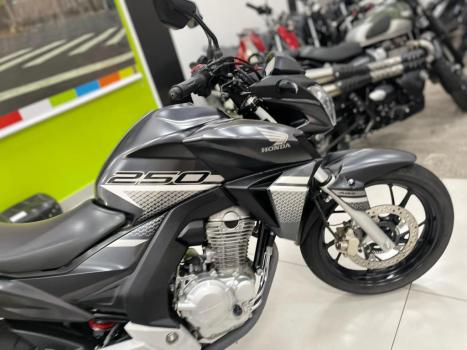 HONDA CB 250 F Twister FLEXONE, Foto 5