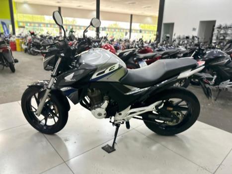 HONDA CB 250 F Twister FLEXONE, Foto 6