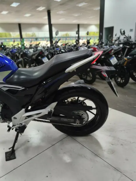 HONDA CB 250 F Twister FLEXONE, Foto 3