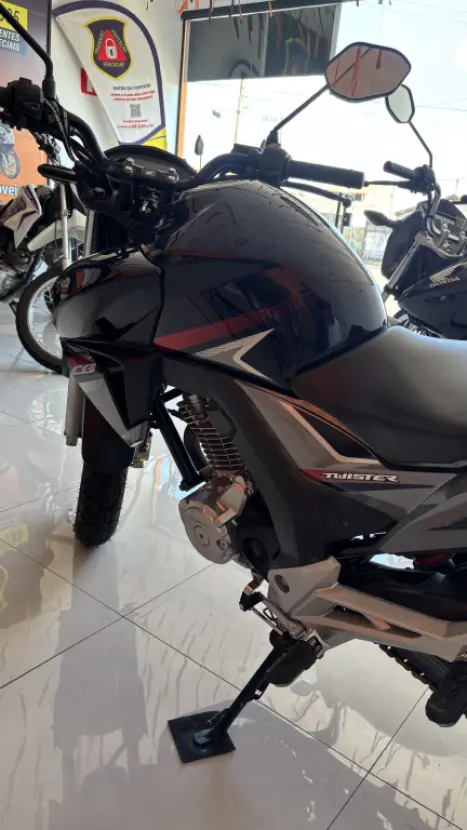 HONDA CB 250 F Twister FLEXONE, Foto 6