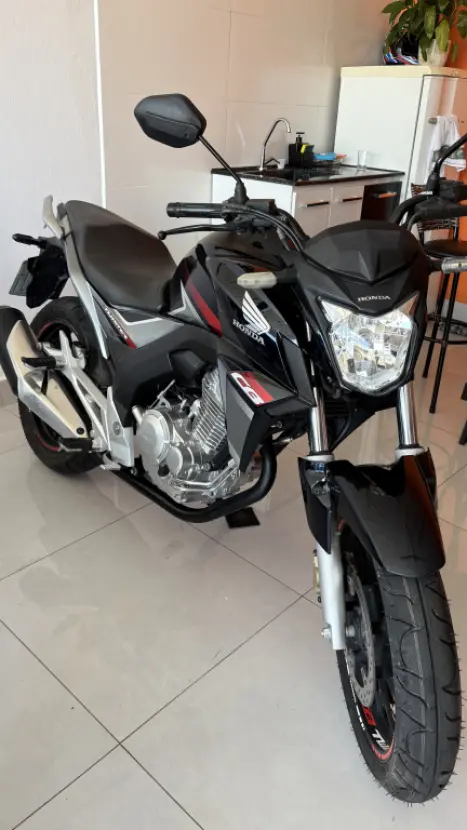 HONDA CB 250 F Twister FLEXONE, Foto 11