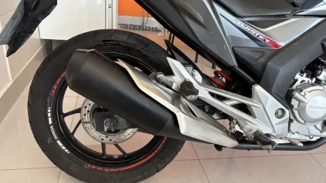 HONDA CB 250 F Twister FLEXONE, Foto 14