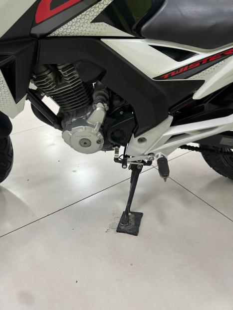 HONDA CB 250 F Twister FLEXONE, Foto 2