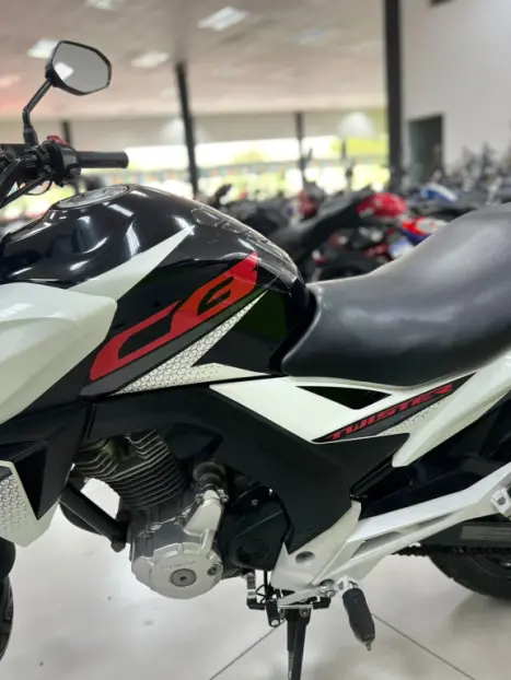 HONDA CB 250 F Twister FLEXONE, Foto 8