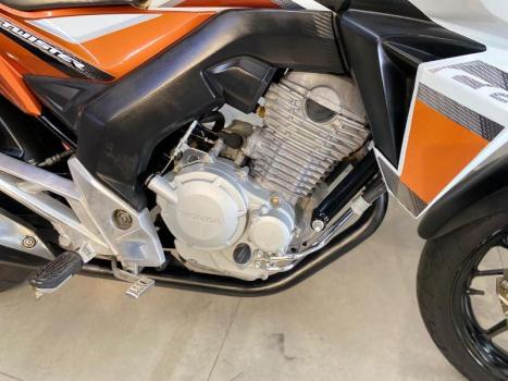 HONDA CB 250 F Twister FLEXONE, Foto 4