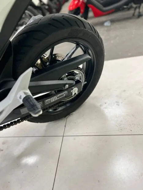 HONDA CB 250 F Twister FLEXONE, Foto 10