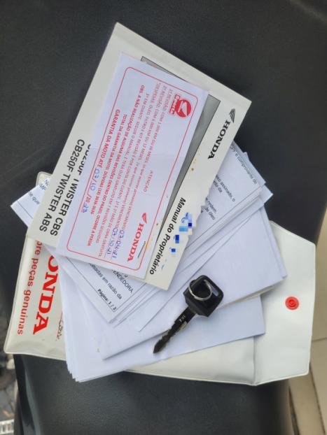 HONDA CB 250 F Twister FLEXONE, Foto 2