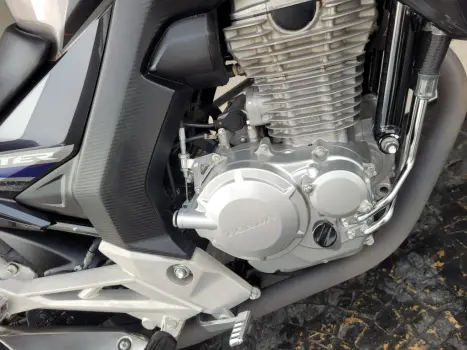 HONDA CB 250 F Twister FLEXONE, Foto 7