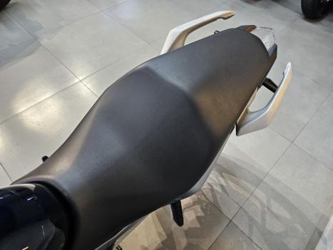 HONDA CB 250 F Twister FLEXONE, Foto 4