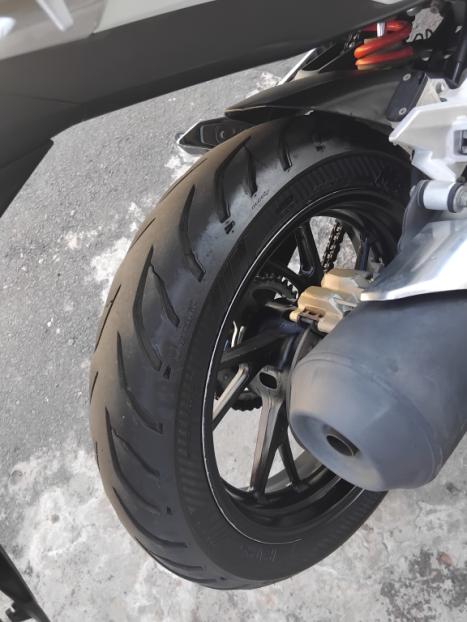 HONDA CB 250 F Twister FLEXONE, Foto 4