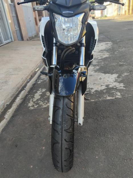 HONDA CB 250 F Twister FLEXONE, Foto 2