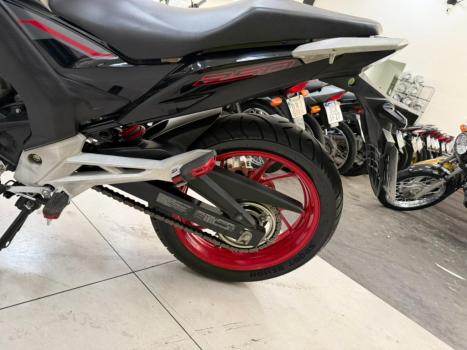 HONDA CB 250 F Twister FLEXONE, Foto 2