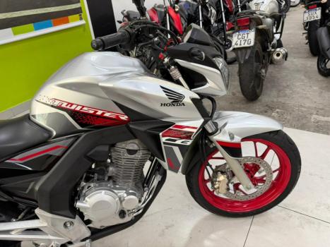 HONDA CB 250 F Twister FLEXONE, Foto 15