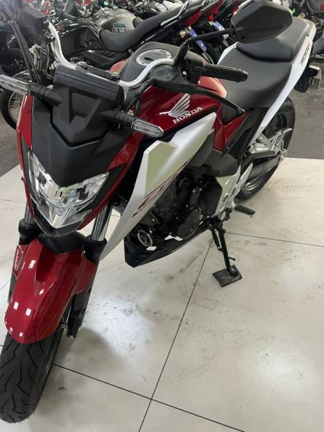 HONDA CB 250 F Twister , Foto 5