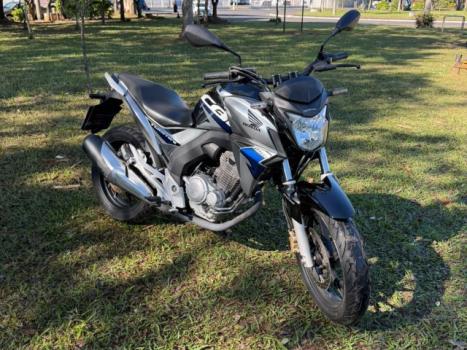 HONDA CB 250 F Twister FLEXONE, Foto 2