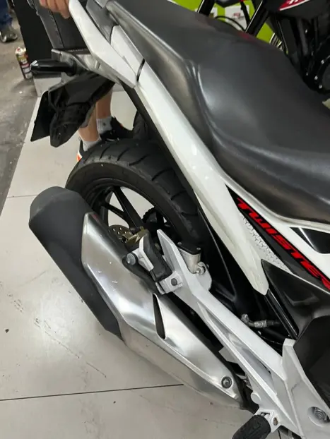 HONDA CB 250 F Twister FLEXONE, Foto 9