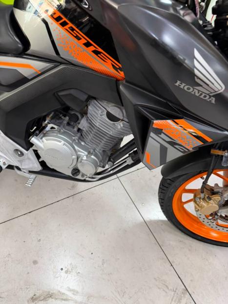 HONDA CB 250 F Twister , Foto 3
