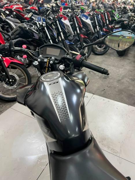 HONDA CB 250 F Twister , Foto 8
