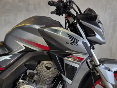 HONDA CB 250 F Twister FLEXONE, Foto 12