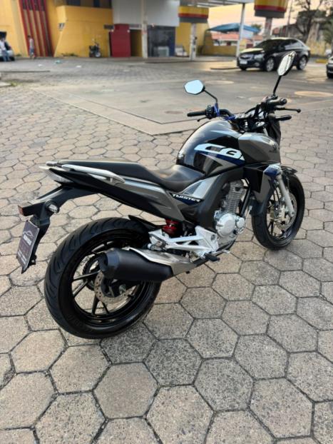 HONDA CB 250 F Twister FLEXONE, Foto 2