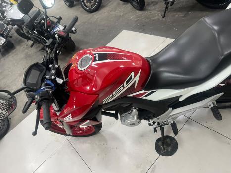 HONDA CB 250 F Twister , Foto 7