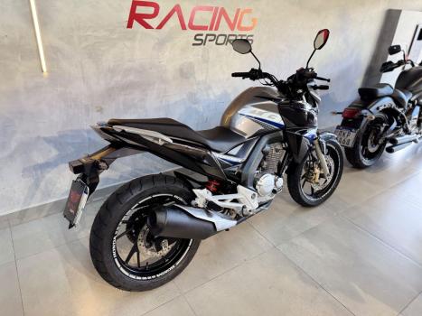 HONDA CB 250 F Twister FLEXONE, Foto 8