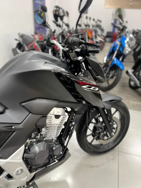 HONDA CB 300 F Twister FLEX ABS, Foto 2 HONDA CB 300 F Twister FLEX ABS, Foto 2