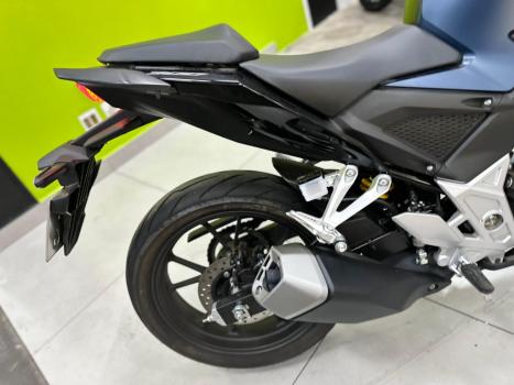 HONDA CB 300 F Twister FLEX ABS, Foto 2