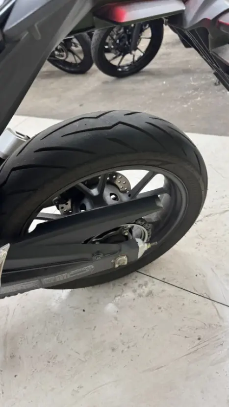 HONDA CB 300 F Twister FLEX CBS, Foto 4