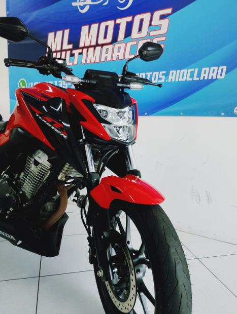 HONDA CB 300 F Twister FLEX CBS, Foto 3