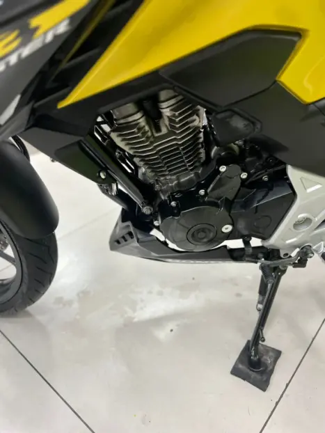 HONDA CB 300 F Twister FLEX ABS, Foto 8