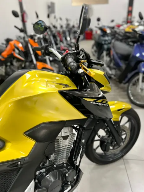 HONDA CB 300 F Twister FLEX ABS, Foto 9