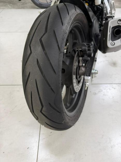 HONDA CB 300 F Twister FLEX ABS, Foto 5